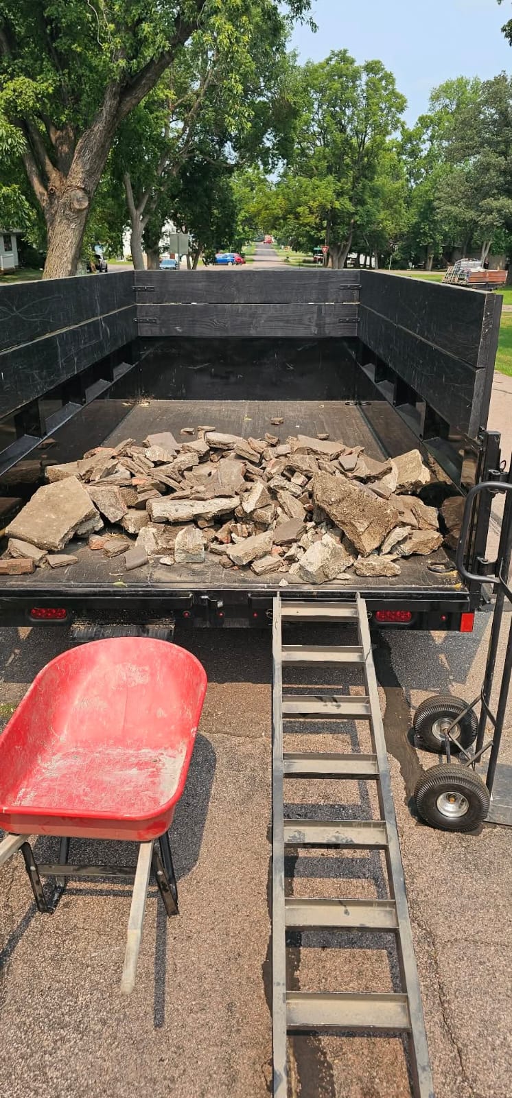 Garage cleanout service